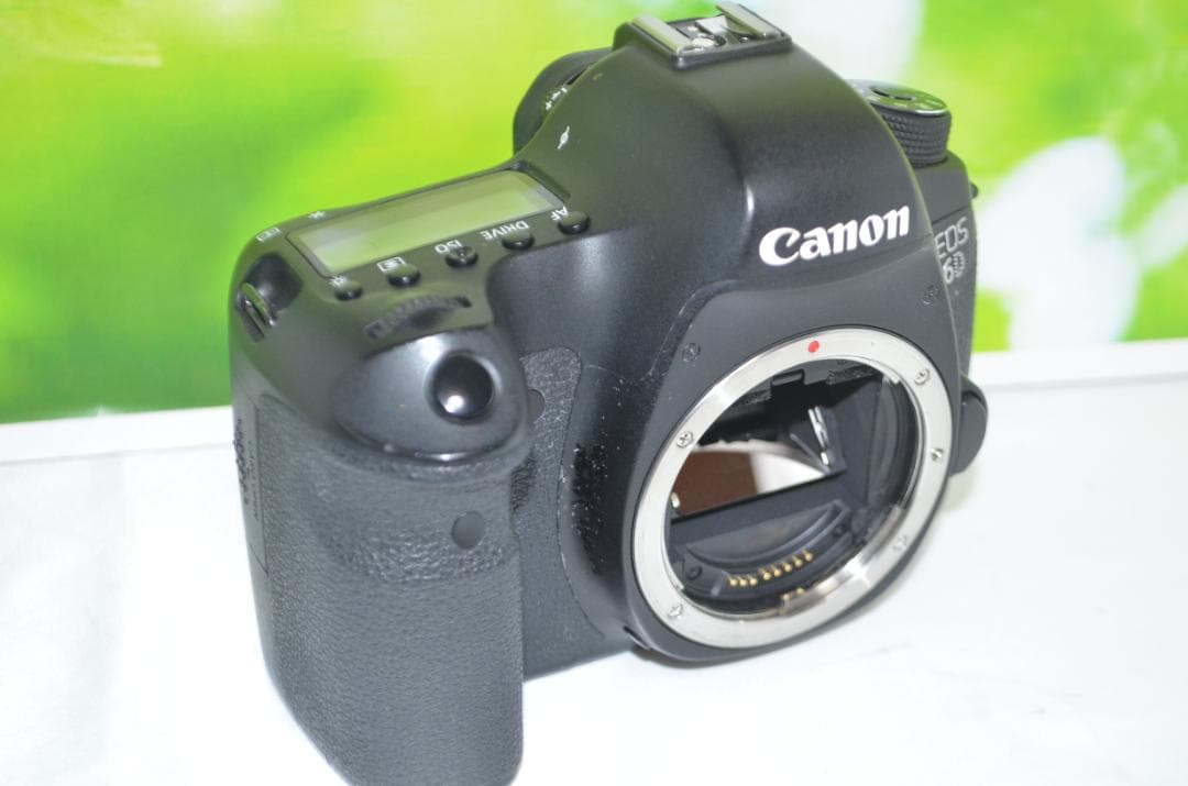 フルサイズセンサーで超高画質♪キヤノン EOS 6D ダブルズームキット♡