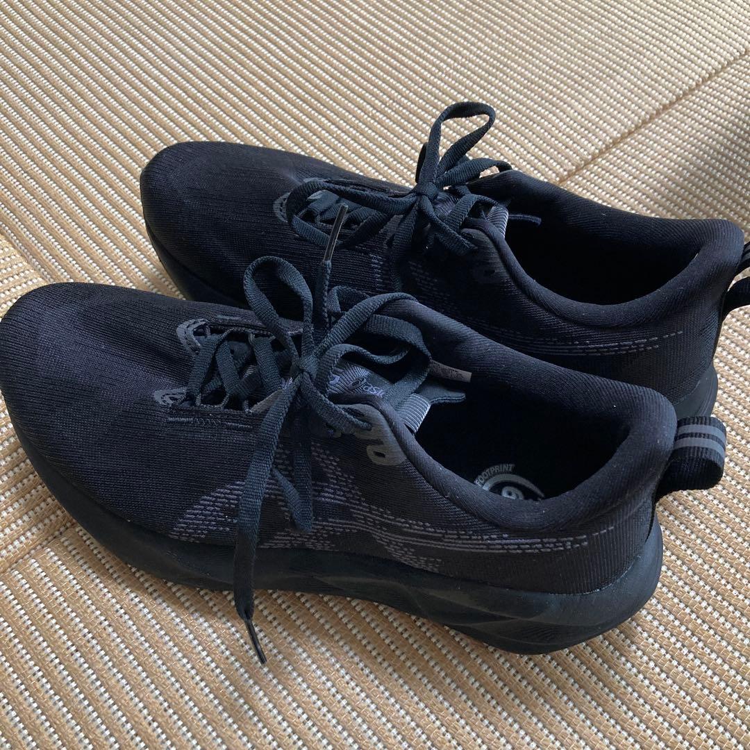 asics NOVABLAST5 ノヴァブラスト5 25.5㎝ WIDE