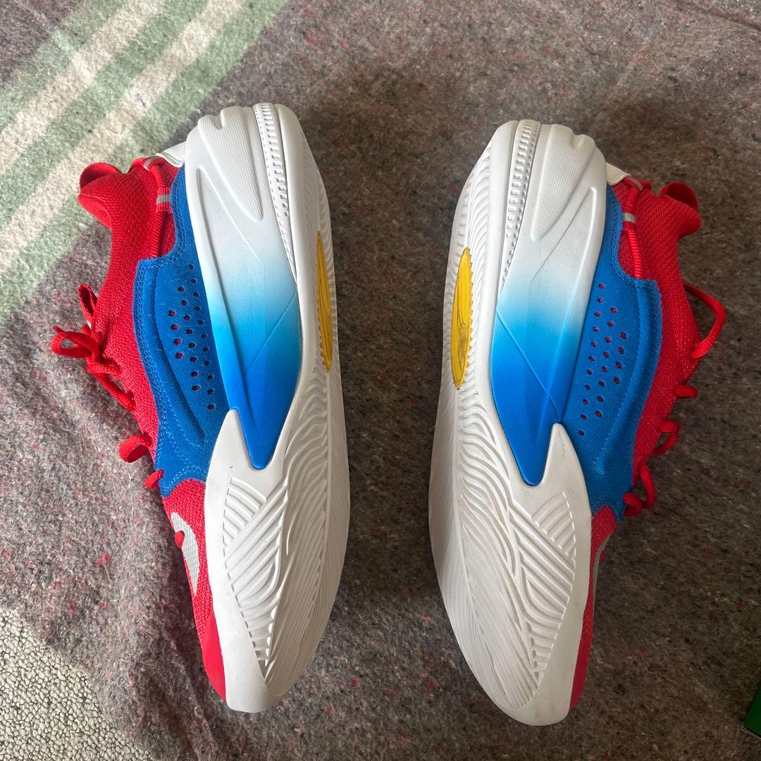 Puma Super Mario バスケットシューズ