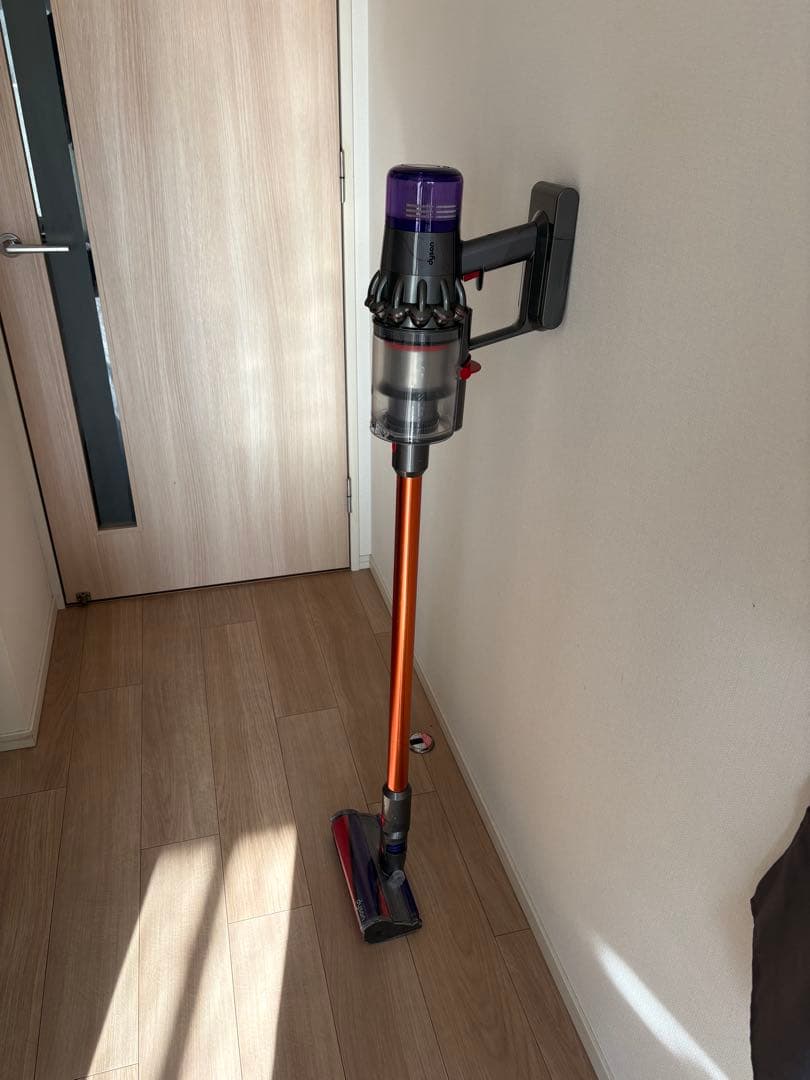 dyson V11 SV14掃除機 クリーニング済 美品