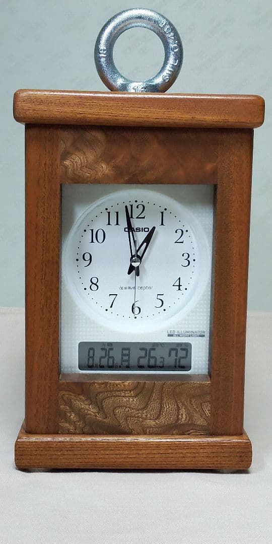 V016総欅板材M16アイボルト付電波目覚まし時計（カシオTQT−351NJ使用