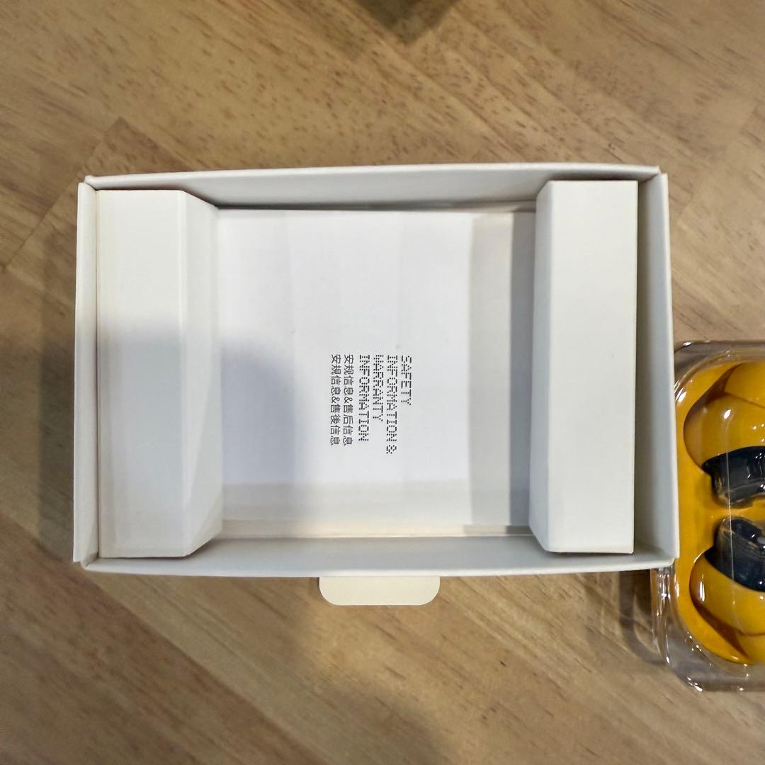 NOTHING Ear (a) イエロー