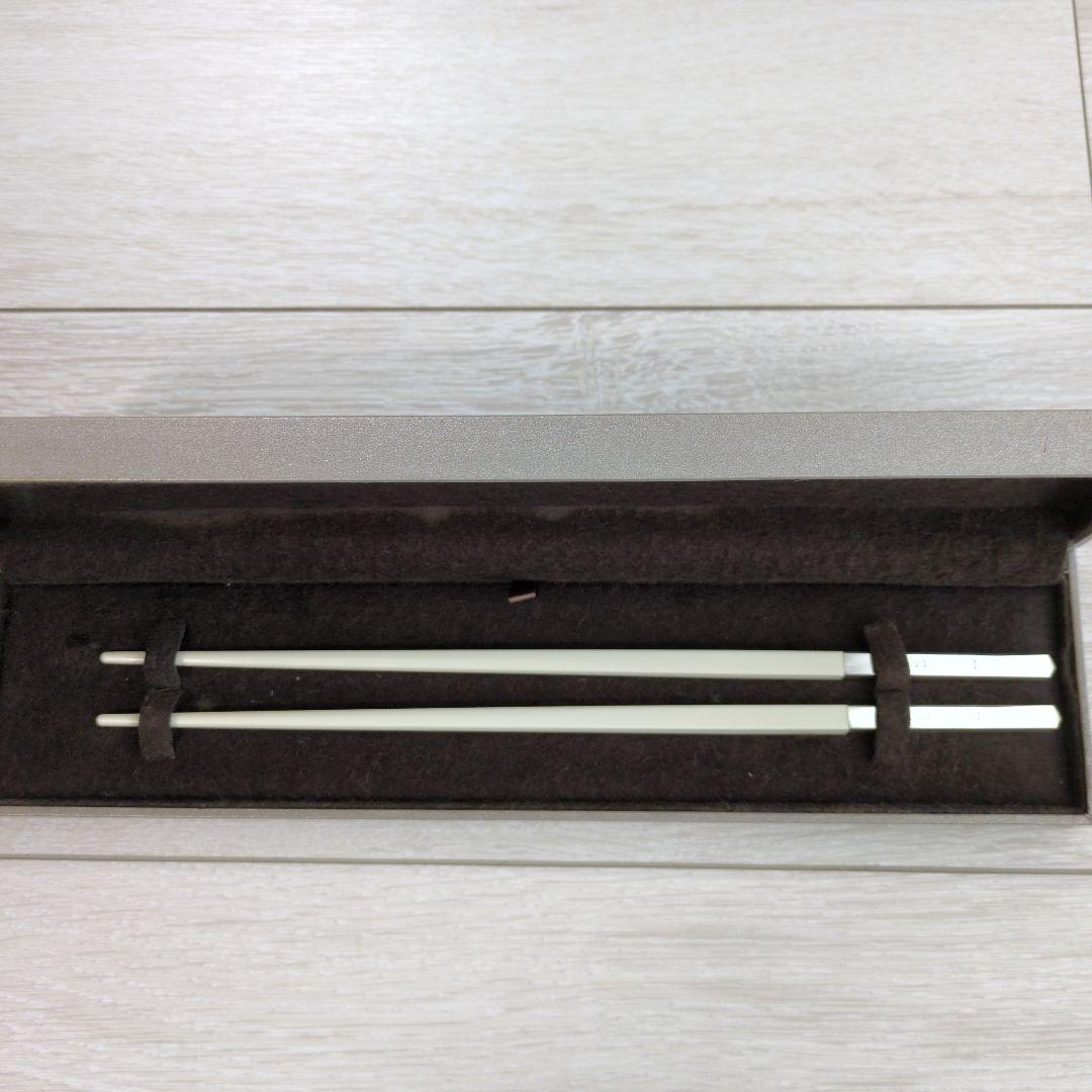 Christofle ステンレススチール箸2本セット　クリストフル　白黒未使用品