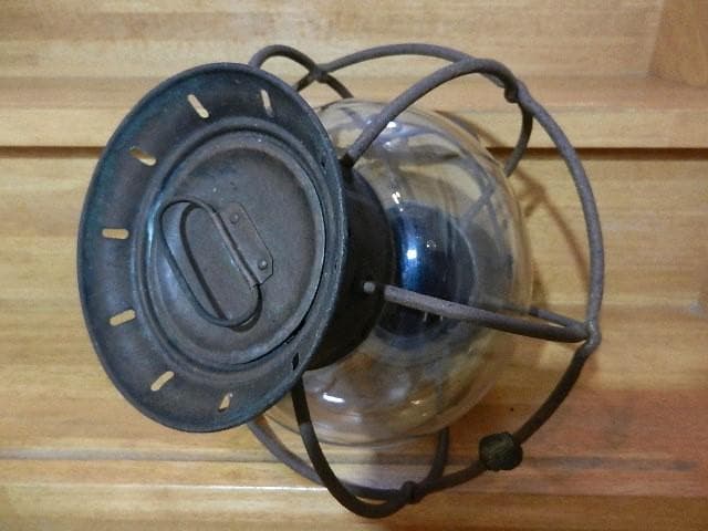 アンティーク船舶用＜オニオン＞オイルランプ