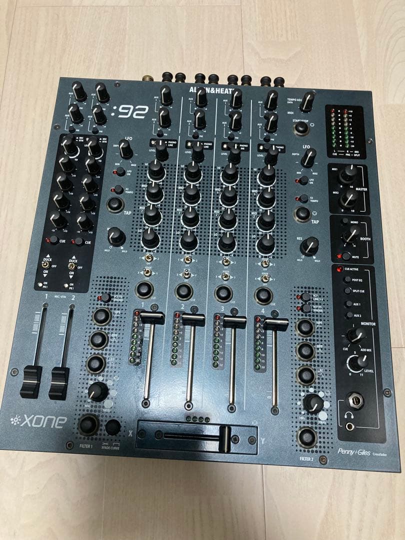 と*ん様 Allen & Heath Xone:92 DJミキサー