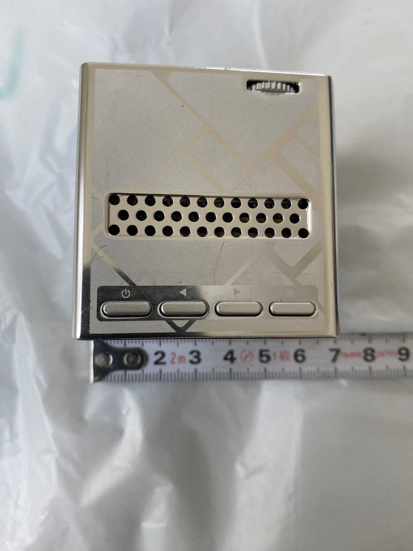 小型プロジェクター　軽量、室内