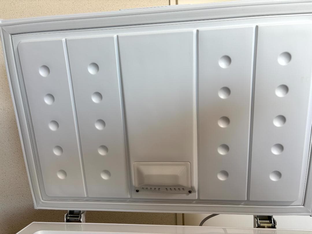 2021年製■アイリスオーヤマ 冷凍庫 142L 上開き式 ICSD-14A-W