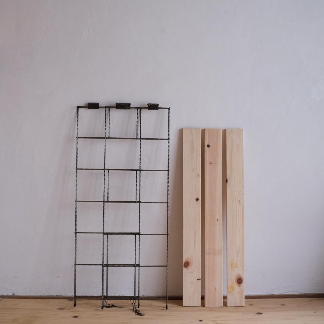 無骨なアイアン脚＆ウッドの飾り棚ｐイベント什器　アトリエ ラック