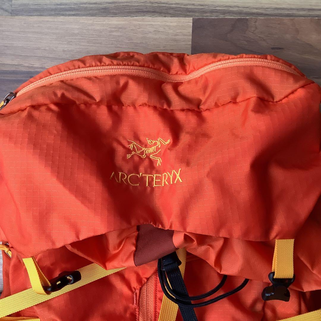 アークテリクスリュック　イギリス行きで一回使用したままです