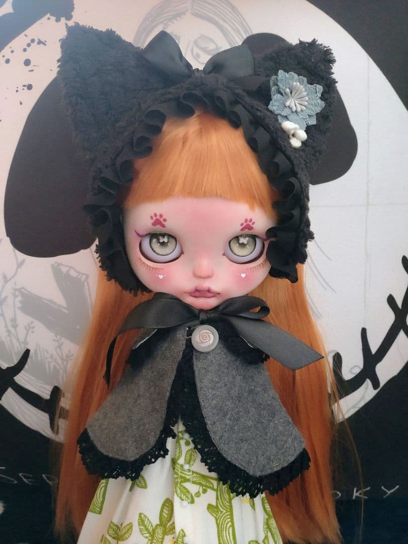 カスタムアイシードール小狐フェイスアウトフィット付き