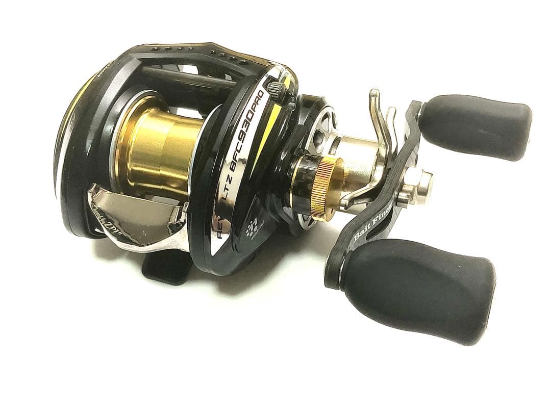 レア希少アブガルシアＬＴＺ7右 ＺＰＩ　ＢＦＣ９３０ＰＲＯｉｋコンビＨＢＦ　今江