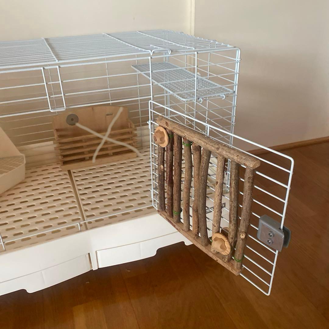 サンコー　うさぎケージ 80 キャスター付き　ホワイトケージ　かじり棒付き