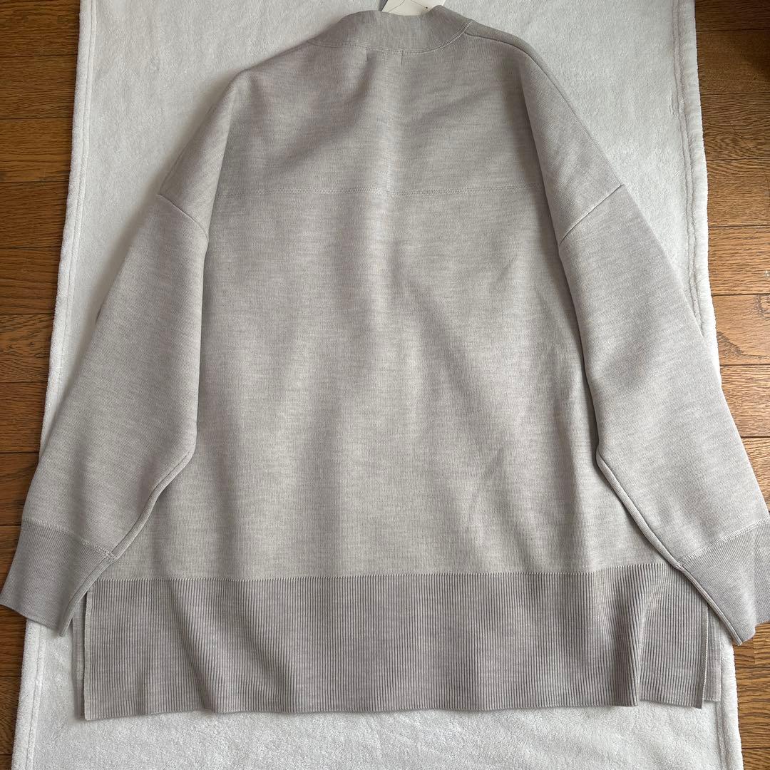 新品タグ付き　IENA スーパーファインスムース　ポンチョ　ベージュ