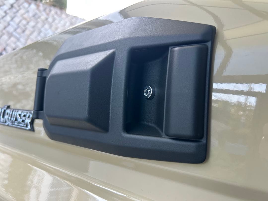 再再販ランクル70 GDJ76 セキュリティキー付リッドカバー　新型ランクル70