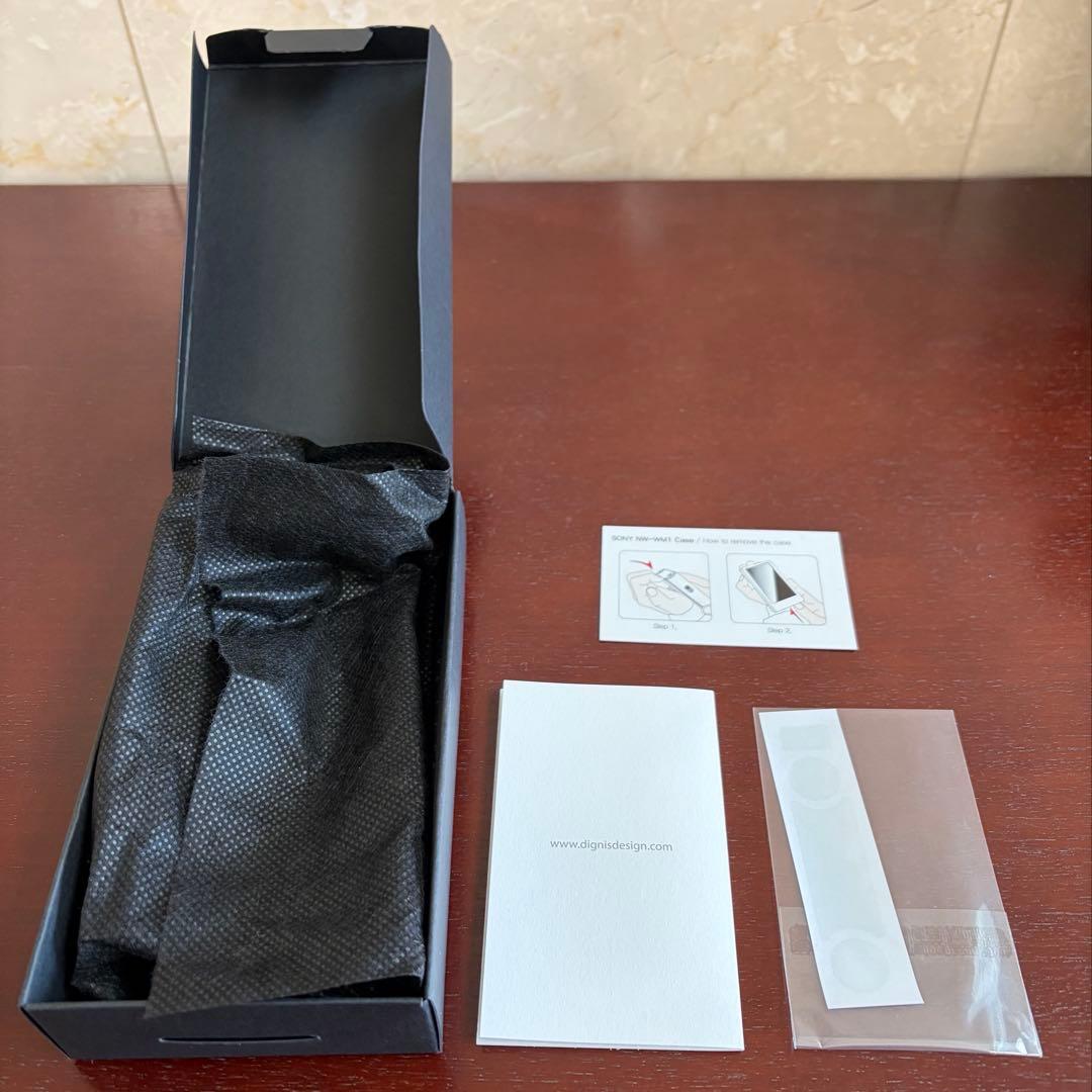 Dignis Patina Brown Case for NW-WM1 箱付