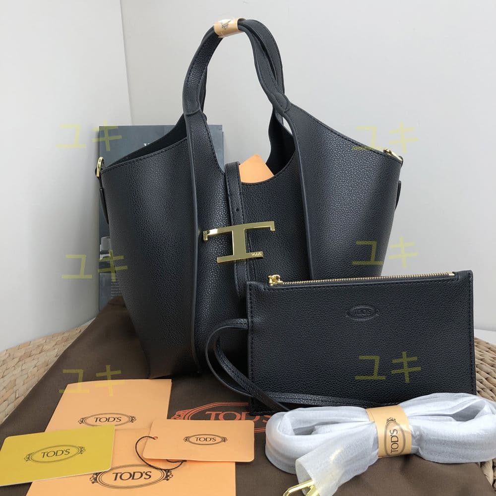 トッズ Tタイムレス スモール ショルダーバッグ ブラック