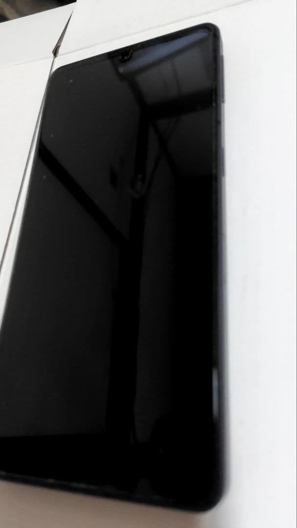 スマートフォン本体 ブラックsharp sence7plus 6.4インチ　中古