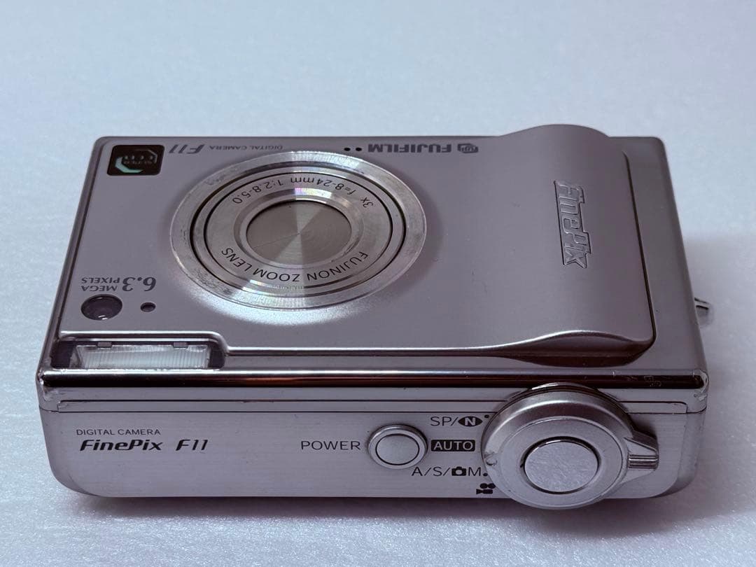 FUJIFILM FinePix F11 動作確認済 レトロコンデジ エモい撮影