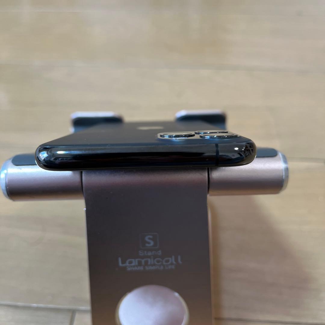 新品ケース付！超美品！iPhone11 pro 256GB SIMフリー