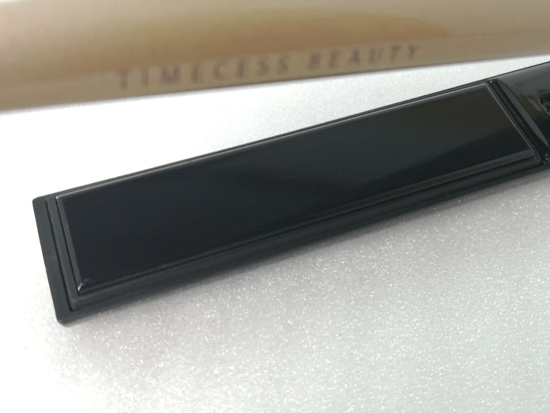 ヘアビューロン　4D Plus　ストレートヘアアイロン　リュミエリーナ　63