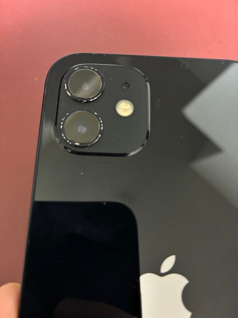 Apple iPhone 12 ブラック 本体〈非正規バッテリー〉