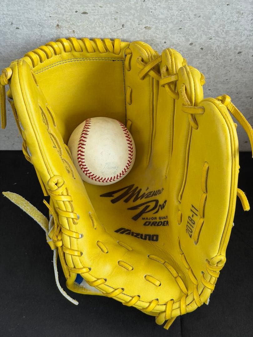 ミズノプロ　オーダー　軟式　グローブ　かなり柔らかい　即戦力のグローブ