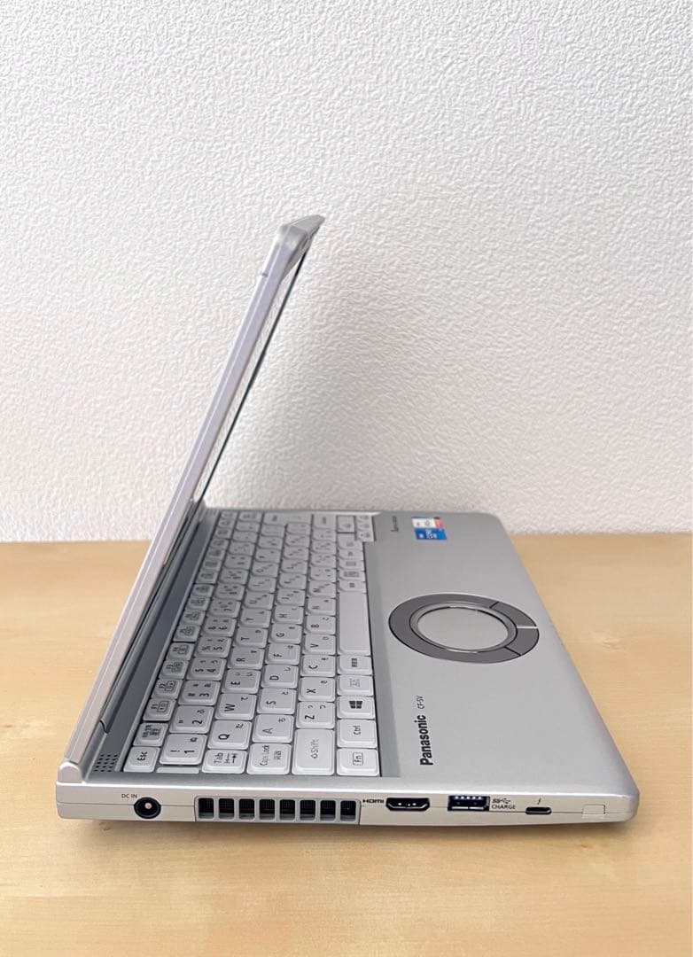 累積2010H レッツノート CF-SV1 16GB 11世代i5/office
