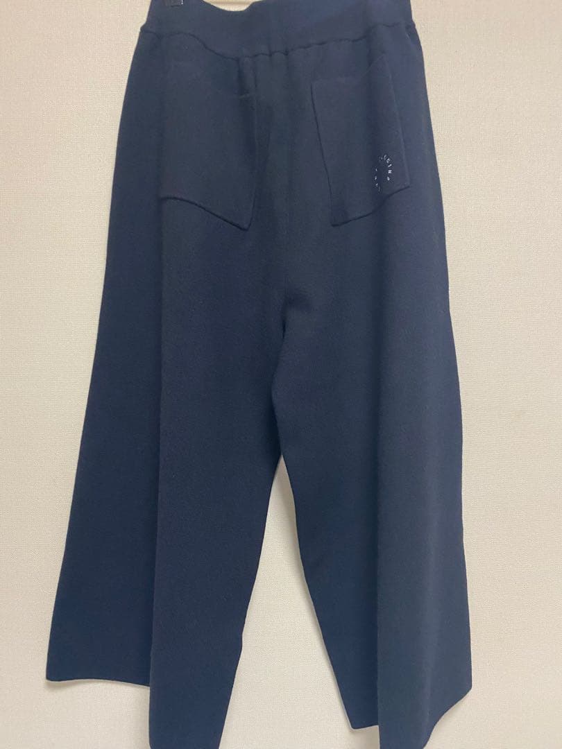 【新品】アンコキーヌ　コアスパニットガウチョパンツ　Ｌサイズ