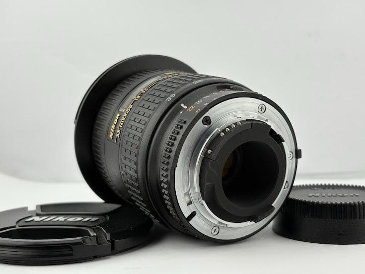★美品★ニコン AF NIKKOR 18-35mm F3.5-4.5 D ED