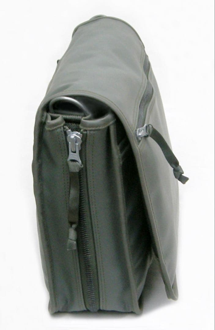 吉田カバン　ラゲッジレーベル　ニューライナー　ショルダーバッグ定価51,700円