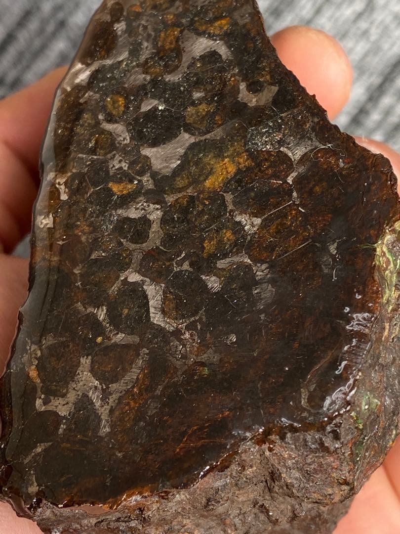 希少 宇宙パワー パラサイト隕石 セリコ隕石　石鉄隕石 幸運 金運up 原皮付き