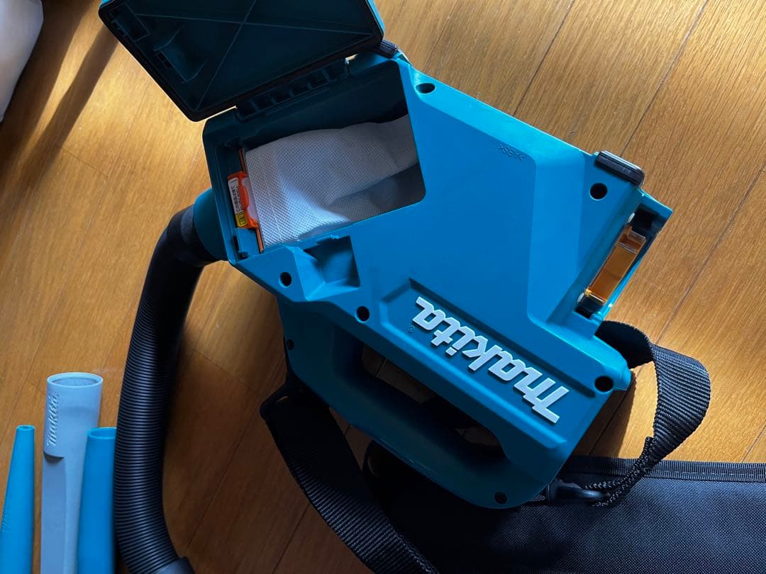 Makita CL180F 掃除機 18V