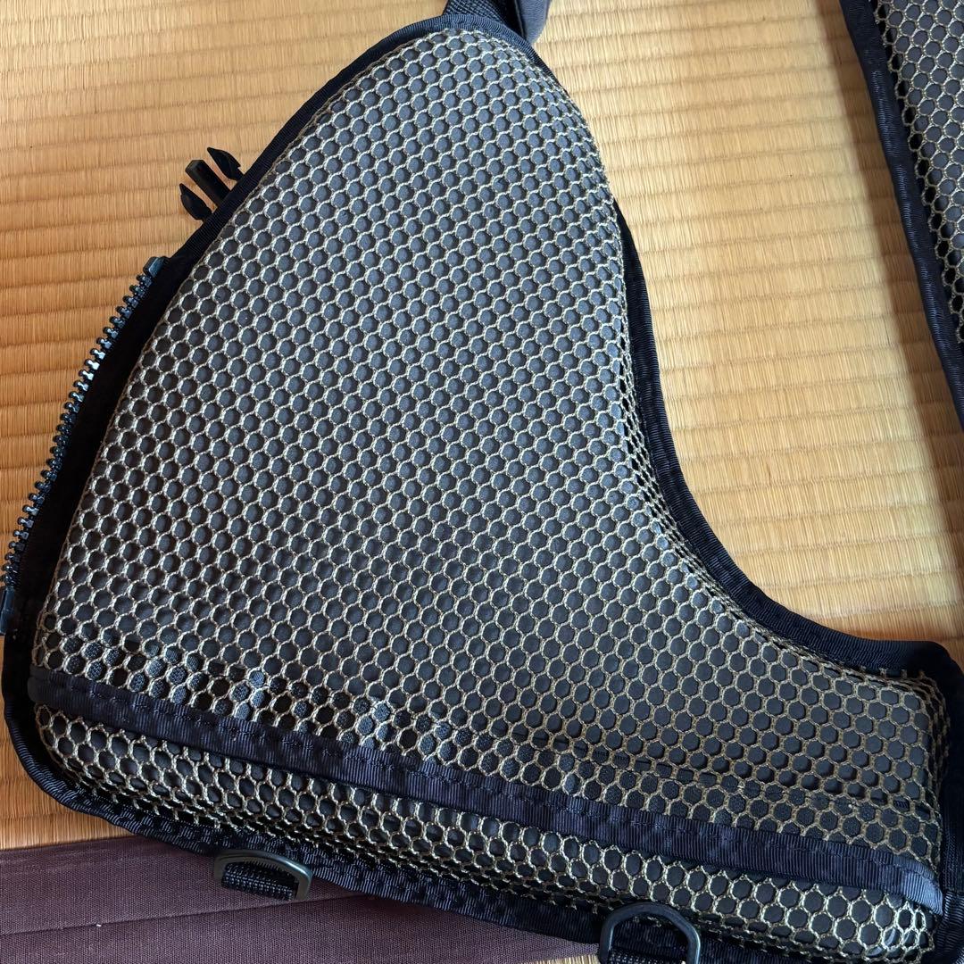 サブロック　V-one モデュラーベスト