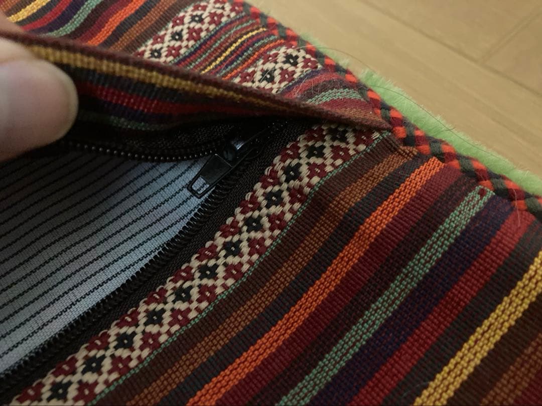 未使用品　1点もの　アートギャッベ　座布団カバー　クッションカバー　ペルシャ絨毯