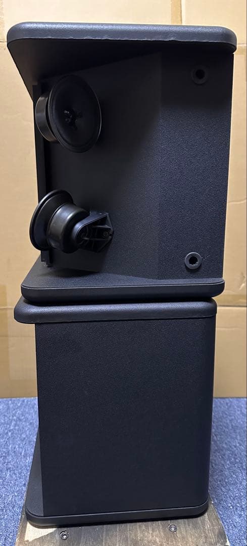 スピーカー・ウーファー Bose 301 AV monitor