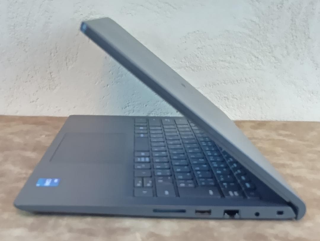 Windowsノート本体 CAL Dell Vostro 3420 Core i5/ 24GB