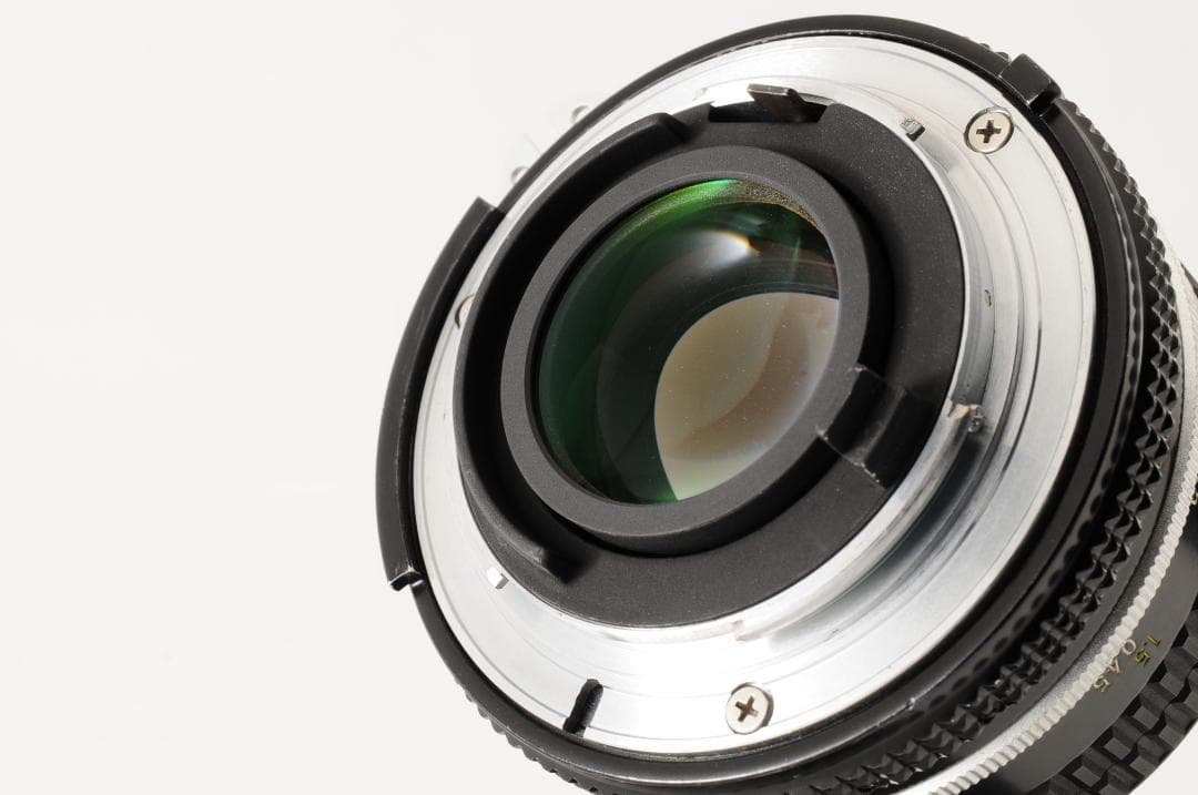 Nikon Ai NIKKOR 50mm F1.8 MFレンズ