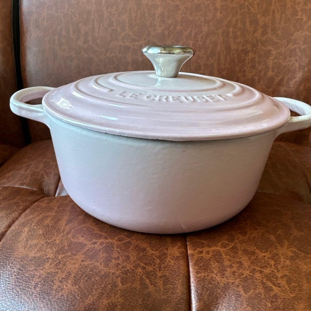 まー　ル・クルーゼ　ココットロンド　20cm　鍋　ピンク