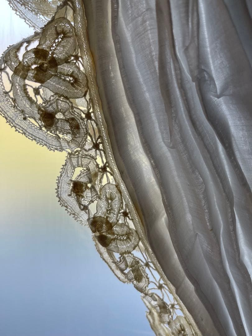 フランスアンティーク　教会神父さん聖歌隊コーラスのブラウス　リネンシャツ　レース