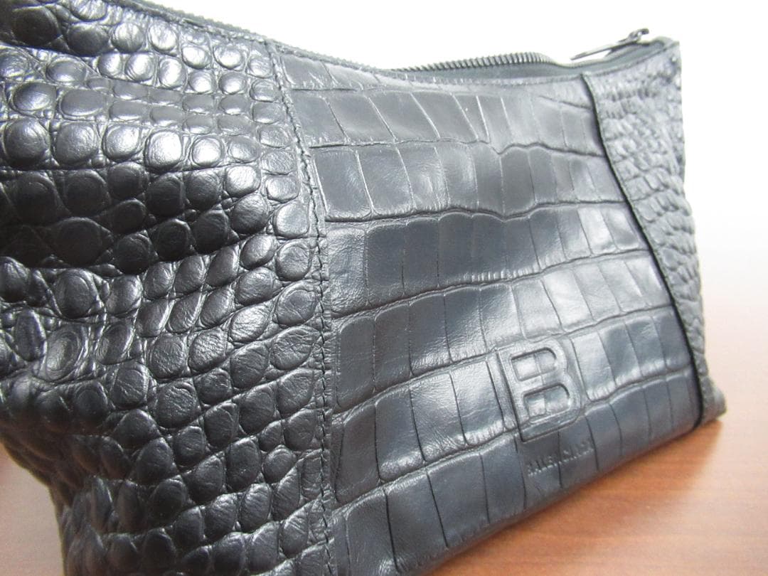 未使用 BALENCIAGA バレンシアガ ショルダーバッグ クロコ型押しレザー