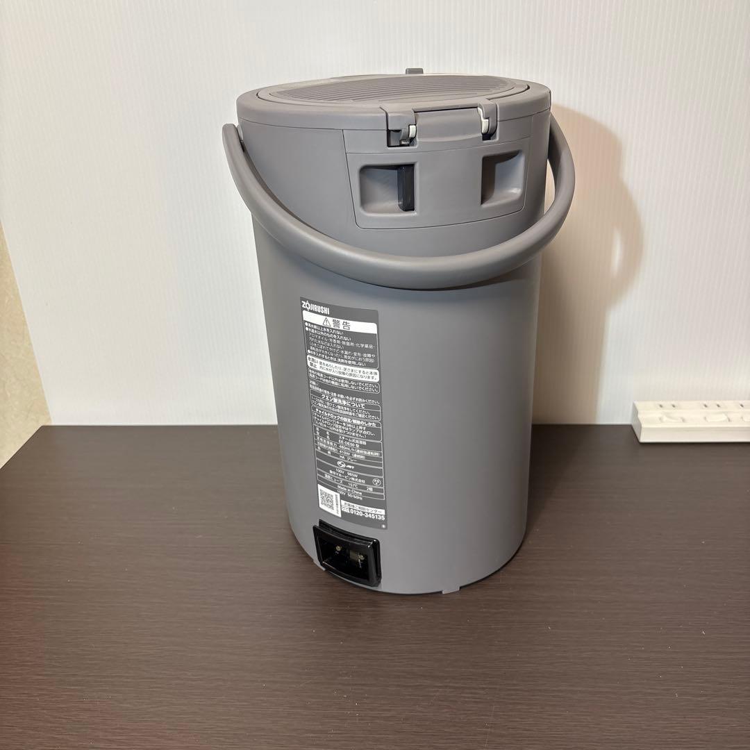 【美品】2024年製　象印 スチーム式加湿器 EE-DE50-HA グレー