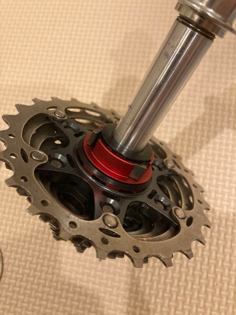 ディスクホイール　ピスト　ロード　シャフト　シマノ　アルテグラ　スプロケット