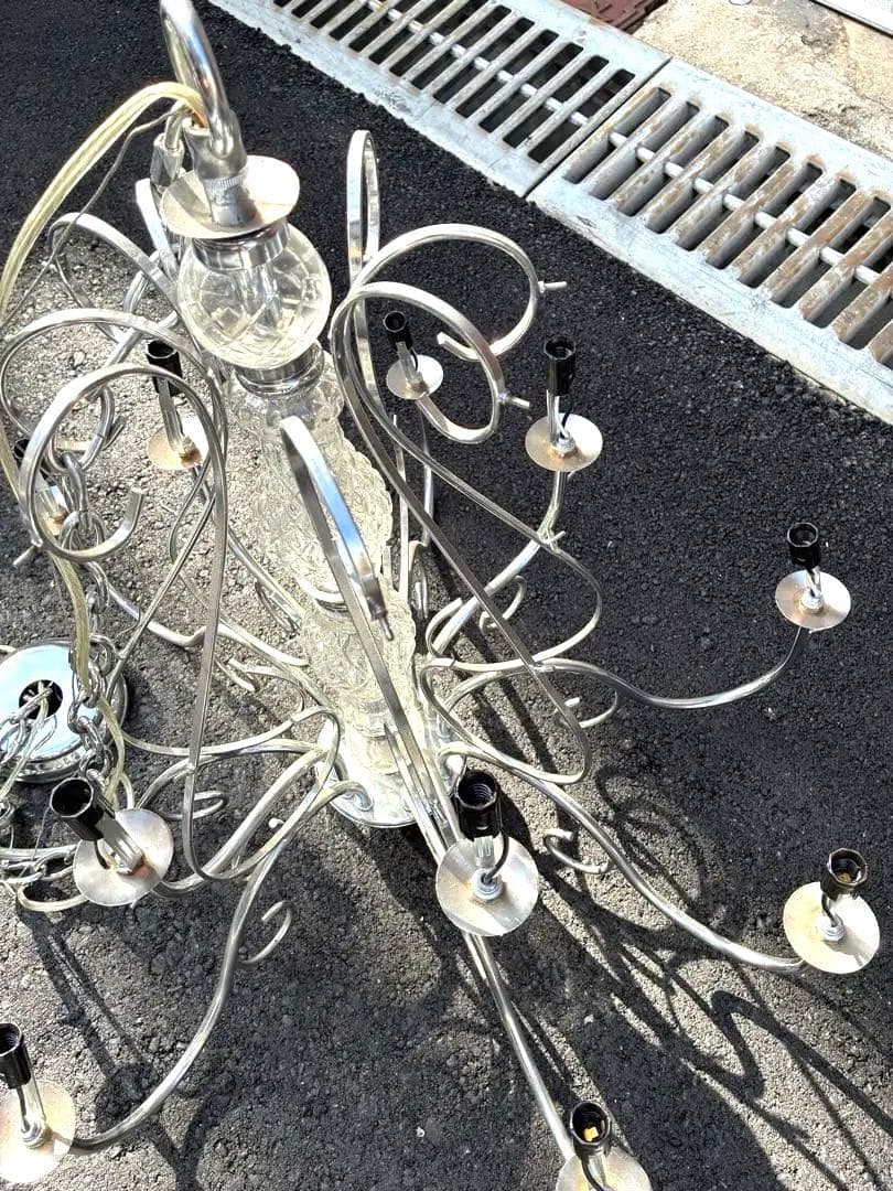 シルバーシャンデリア の骨組み