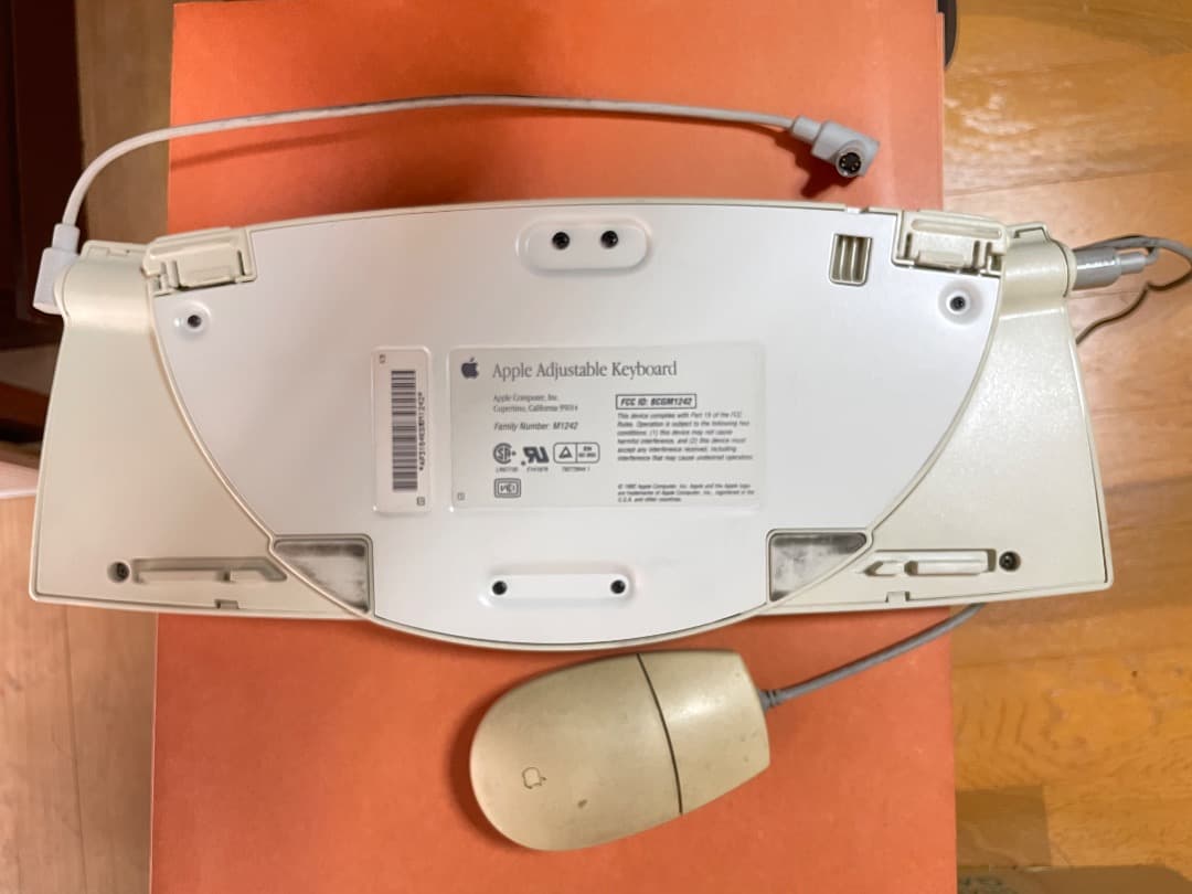 へ*郎様 Apple Macintosh SE デスクトップPC