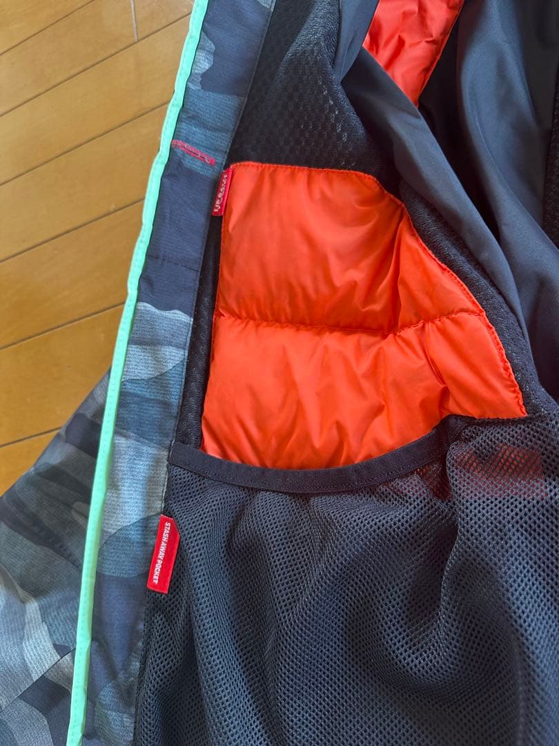 686 GORE-TEX 迷彩柄 スキースノーボードジャケット