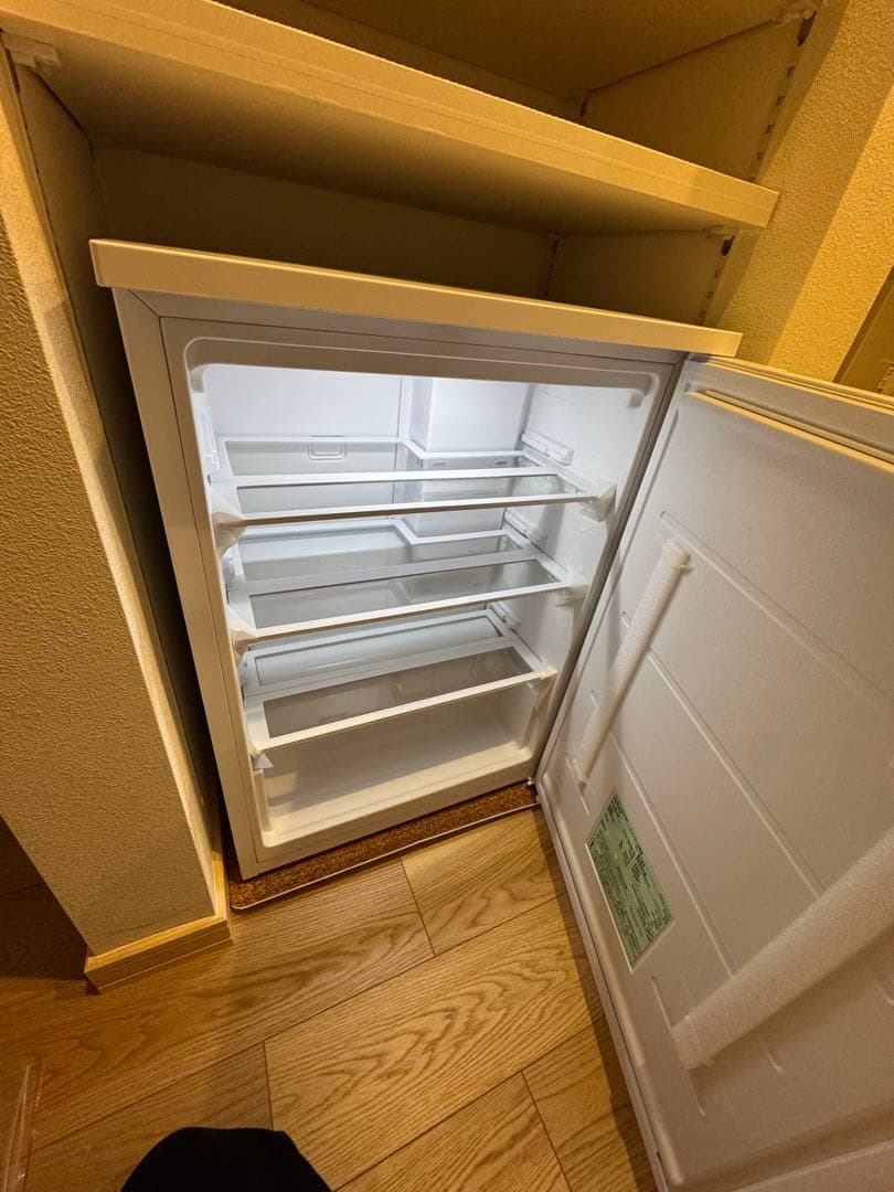 アイリスオーヤマセカンド冷蔵庫IRSN-7A