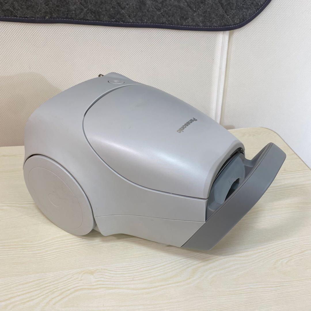 Panasonic パナソニック 電気掃除機 2023年製 MC-PJ22A
