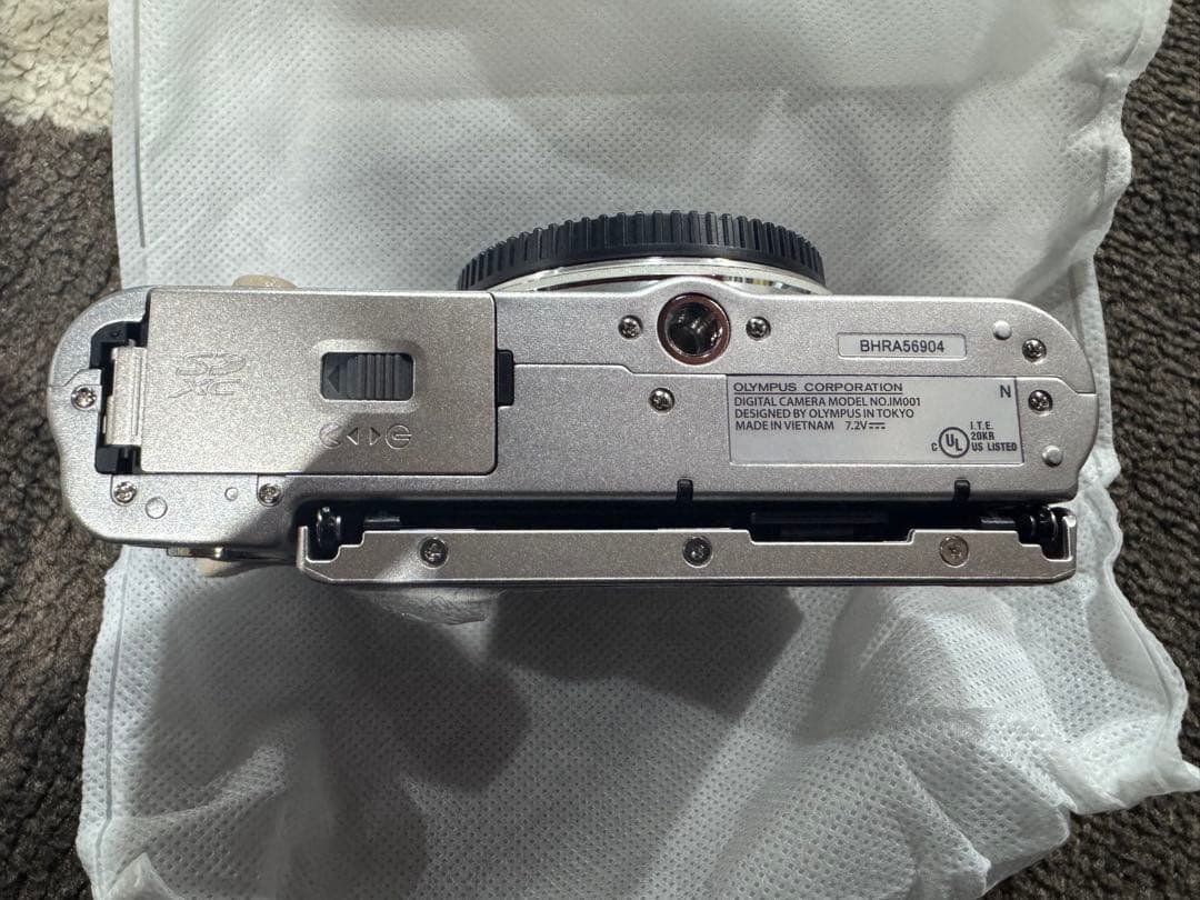 新品 OLYMPUS PEN E-PL8 ホワイト 本体レンズセット オリンパス