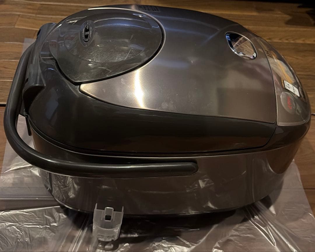 炊飯器10合1升1.8L象印IH機能ZOJIRUSHI NP-VD18値下可能