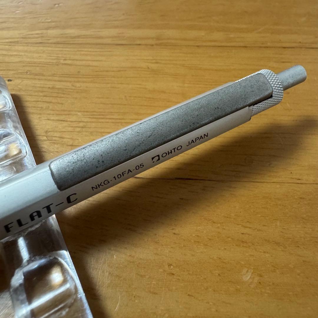 新品 廃盤 OHTO オート FLAT-C フラットシー ボールペン シルバー
